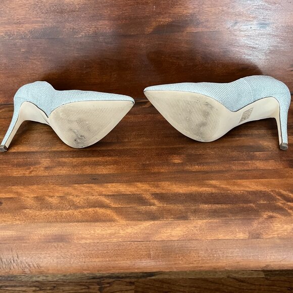 Call it Spring Women's Sparkly Silver Shimmery Pumps Heels Size 7.5 - Picture 4 of 9